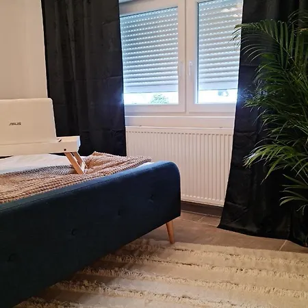Apartamento Deluxe Mit Terrasse *