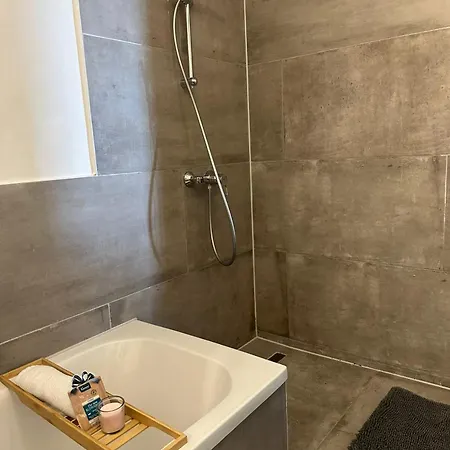 Apartament Deluxe Mit Terrasse