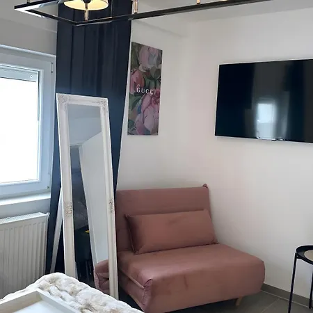 Apartament Deluxe Mit Terrasse *